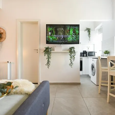 Read About It - Stylish Apartment