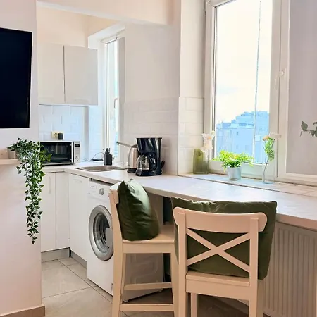 Read About It - Stylish Daire *