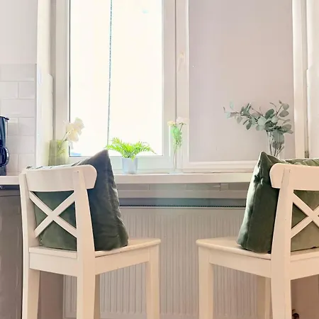 Read About It - Stylish *